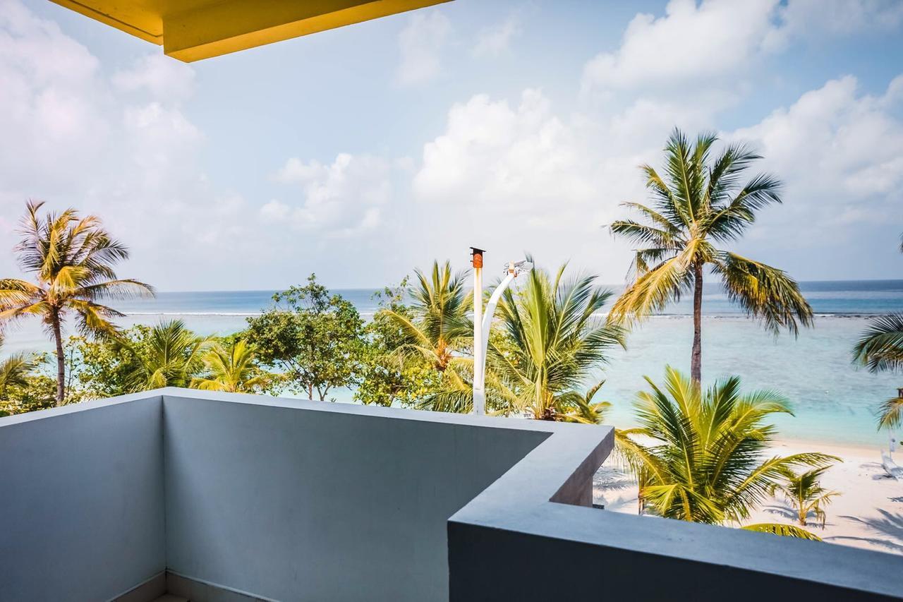 Rivers Beach & Spa Hulhumale Bagian luar foto