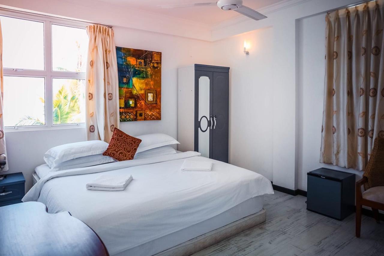 Rivers Beach & Spa Hulhumale Bagian luar foto